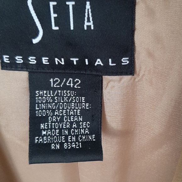 Jacket - Picture 2 of 3